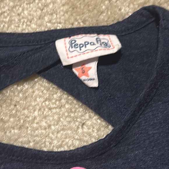 Peppa Pig girls dress size 5 - Picture 3 of 5